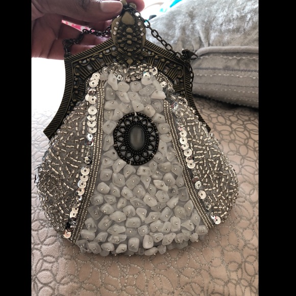 Vintage beaded clutch - Picture 3 of 6